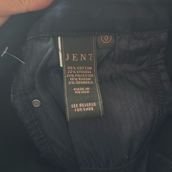 7 for all Mankind Slim Straight Leg Jeans Enhance Me Sculpting Jen7 Size 0 NEW - Picture 3 of 14